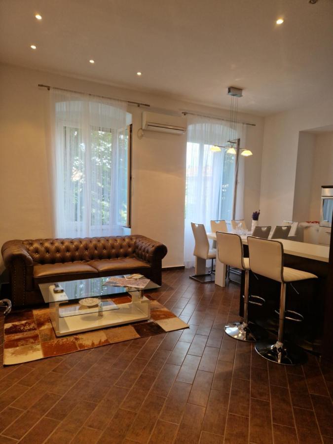 Queen Of Stay - Apartment Lili Rijeka Exterior foto